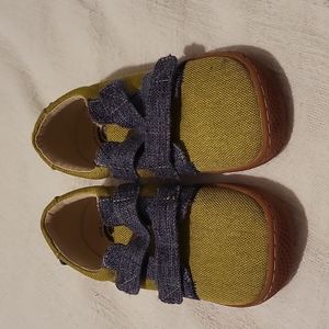 LIKE NEW Livia and Luca double velcro rubber sneakers size 1